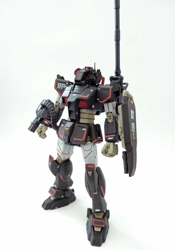 頭のディスチャージャーがちょっとオーバースケール