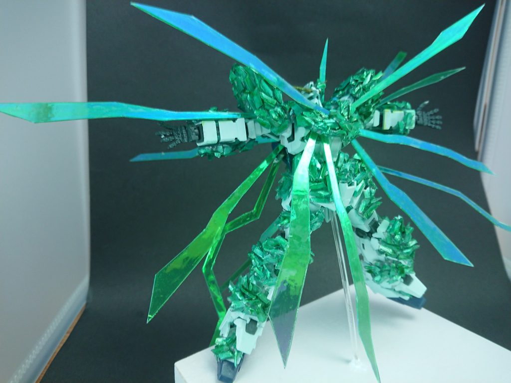 いつもの黒背景で