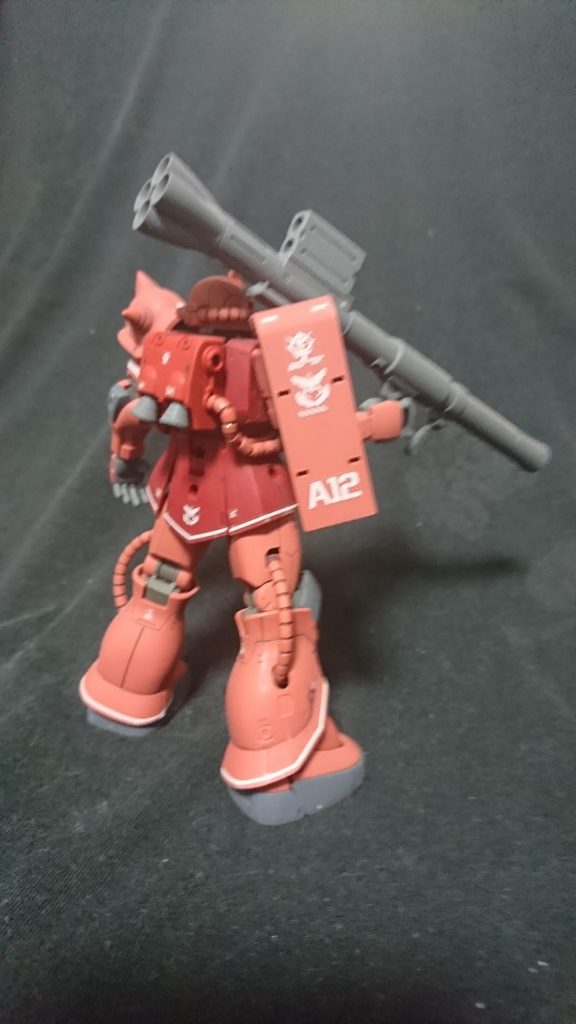 HG origin シャア専用ザク–3枚目/制作者：白黒魔