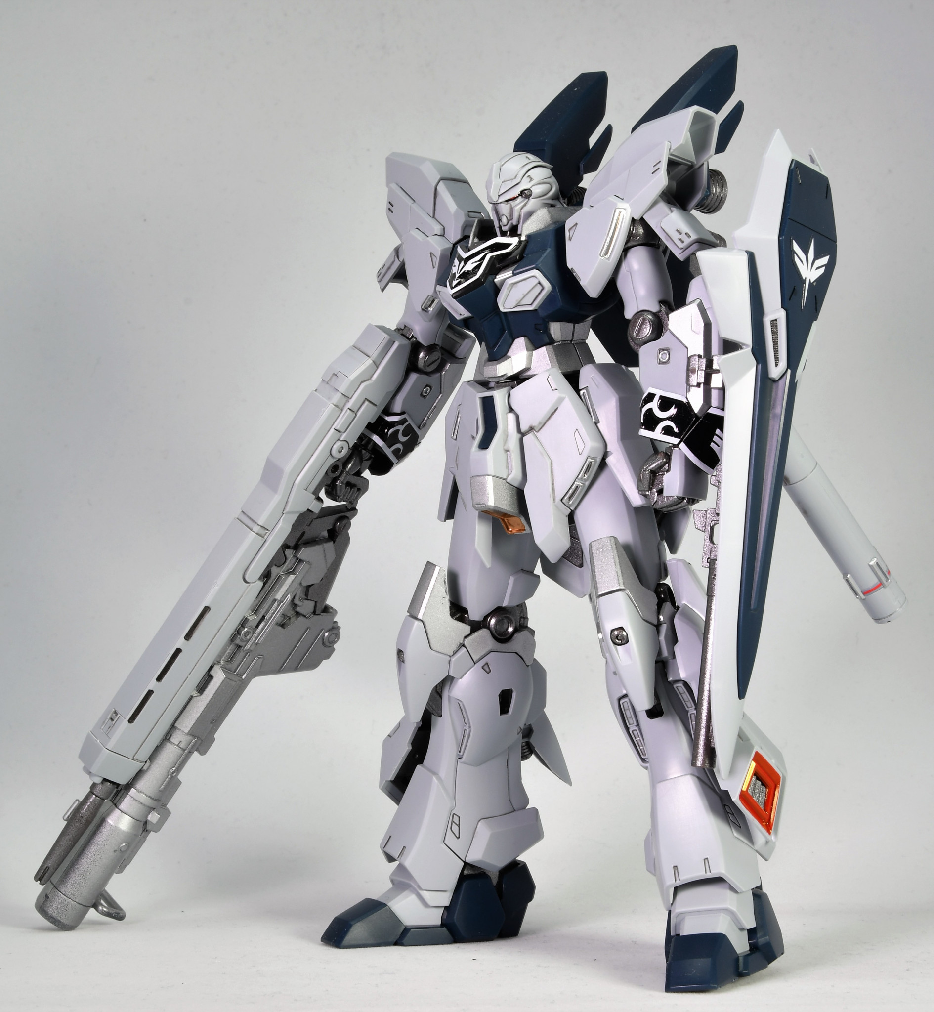 MGシナンジュスタインVer.Ka徹底改修ガンダムヘッド完成品 - プラモデル