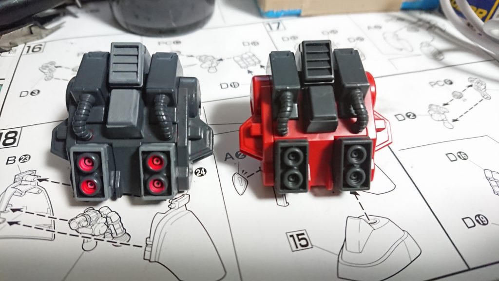 制作途中３

右は素組、左は今回のです。