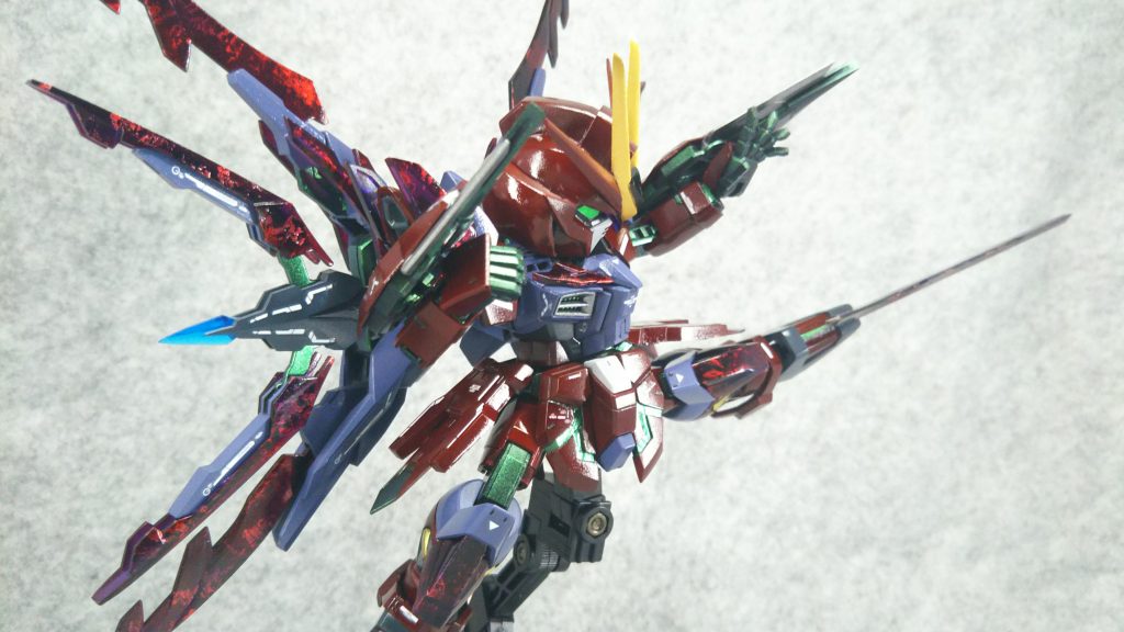 足の先からもビーム刃が出せます