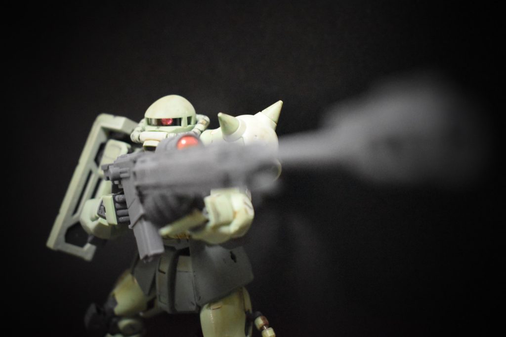 以上でザクⅡの紹介を終わります。ご覧いただき、ありがとうございました。