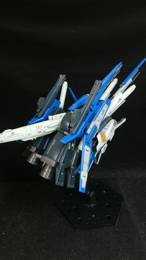 ブースターを取り付けたことで、飛行形態の全体的なバランスは良くなったような気がします。