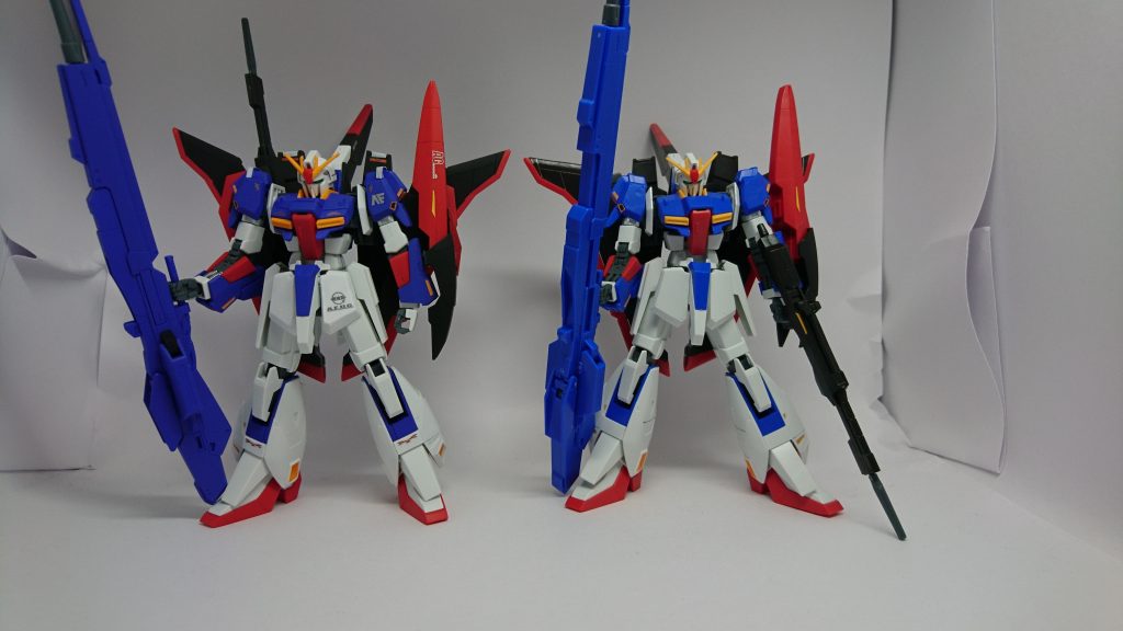 右側が素組、左側が本作品となります