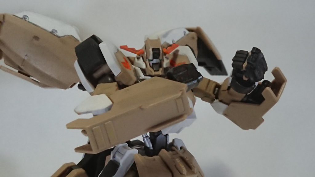 ナックルガードとロケット砲