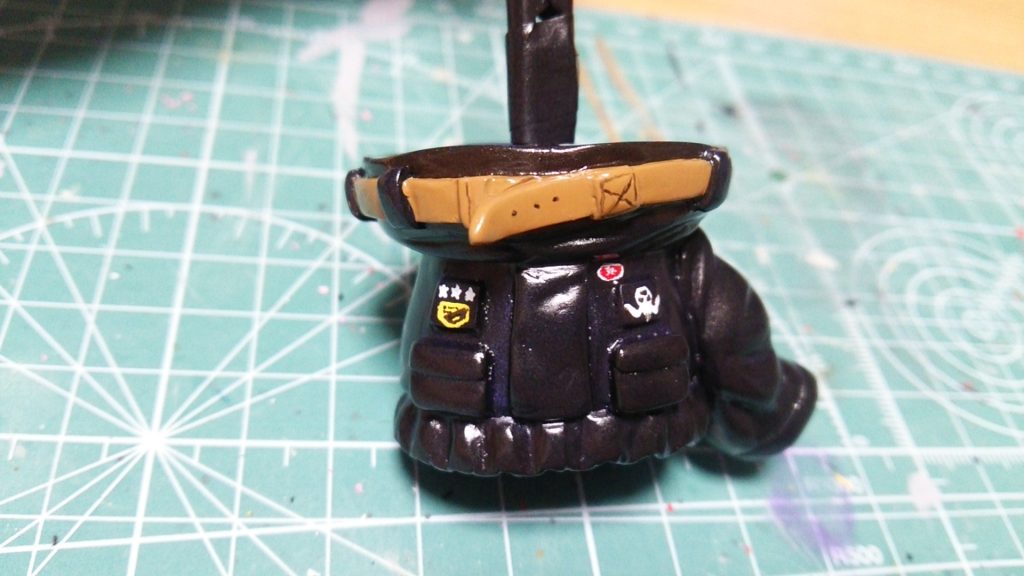 ジャンパーの柄やアップリケは筆塗り手描きです(汗)