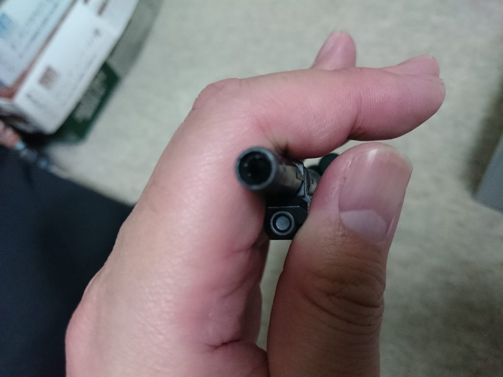 ピンバイスで開孔