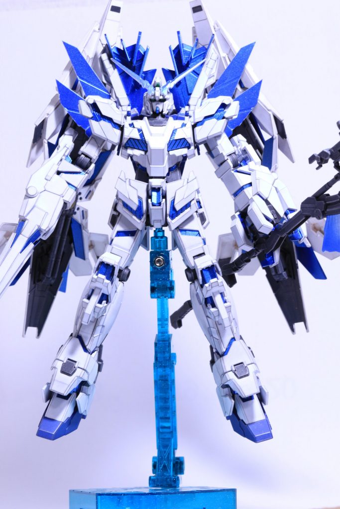 アームドアーマーXCとくるぶしの所に付いているパーツをプラ板で延長しました