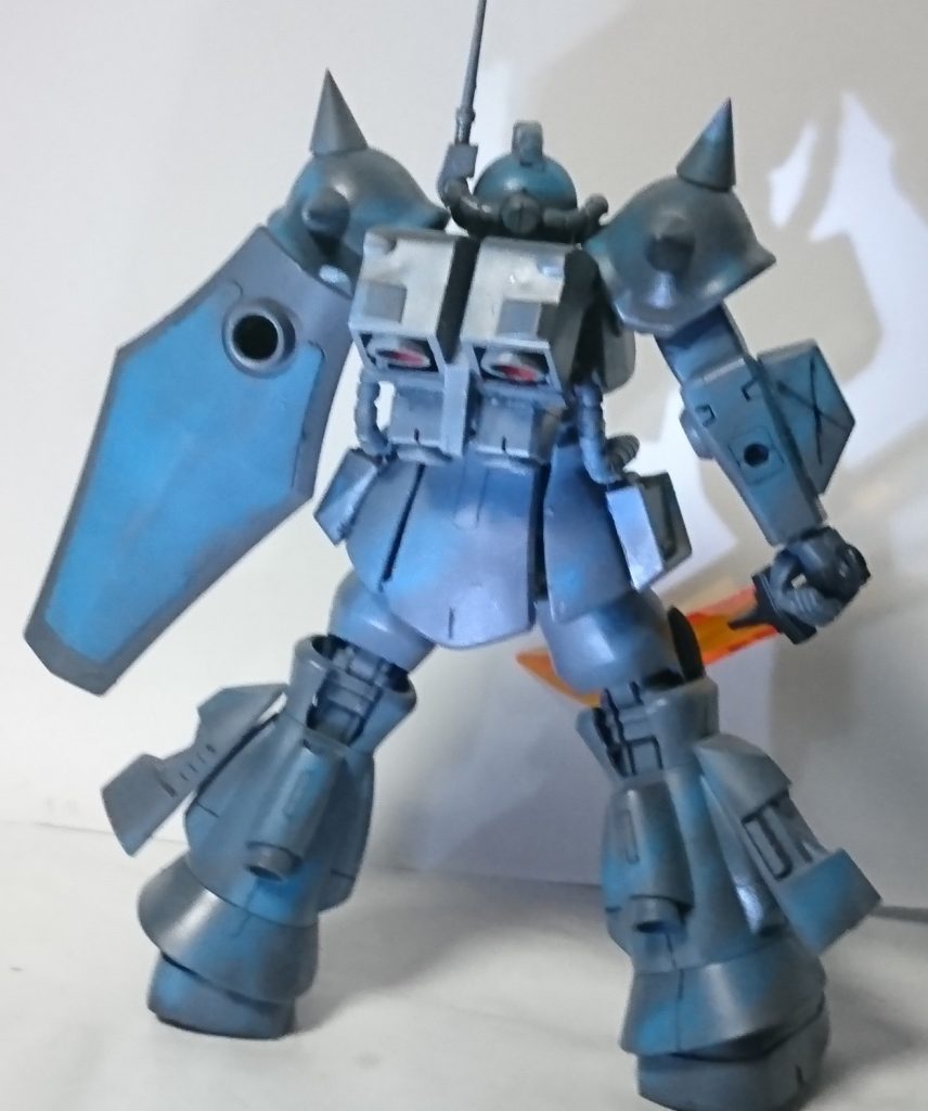 グフ重装型改–5枚目/制作者：アレス