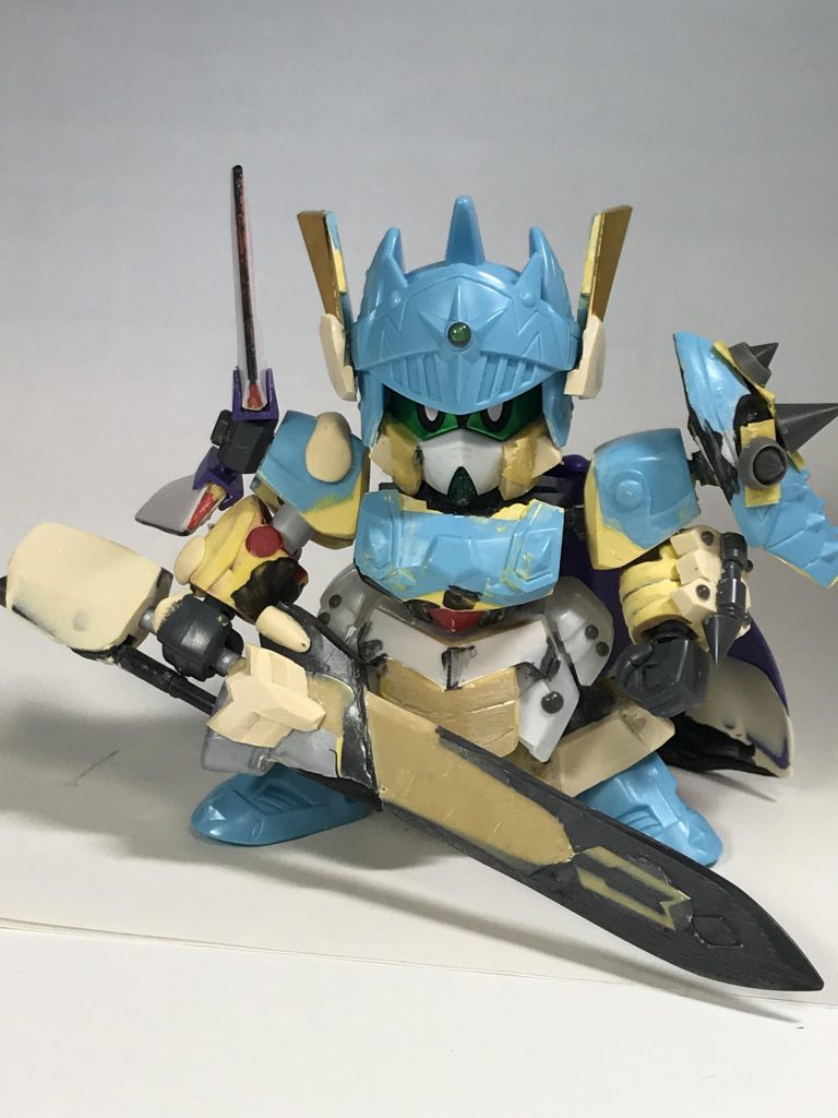 BB戦士皇騎士ガンダムのキットを使っています