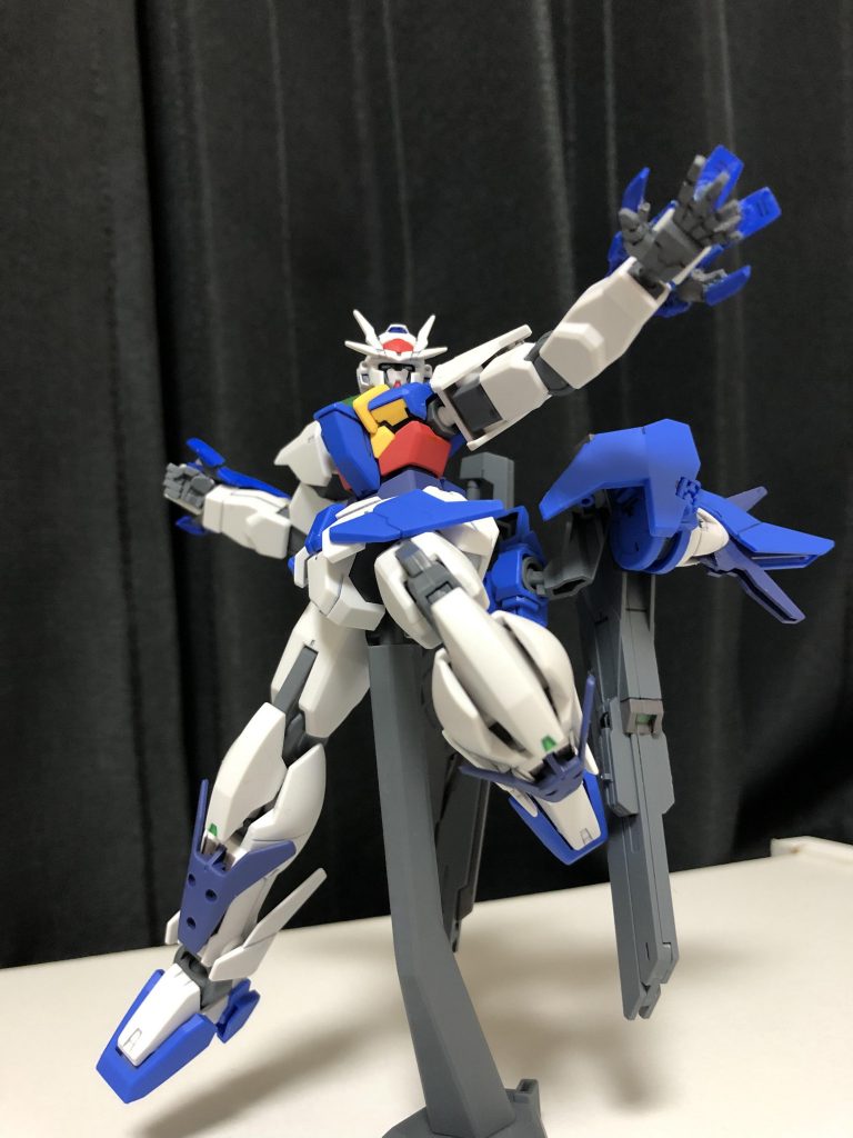 このスカイブレイザー部分が今回、ガンプラ歴1か月くらいの素人が頑張って作り物した結果です笑笑