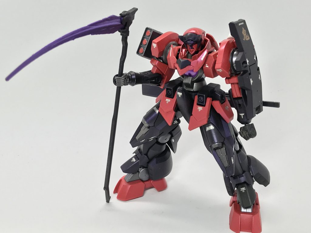 【GNファルクス】
ファルクスとはラテン語で【鎌】という意味です。GN粒子を火器にまわすことで威力を上げることが出来る。
この鎌はデスサイズの鎌を流用しました。