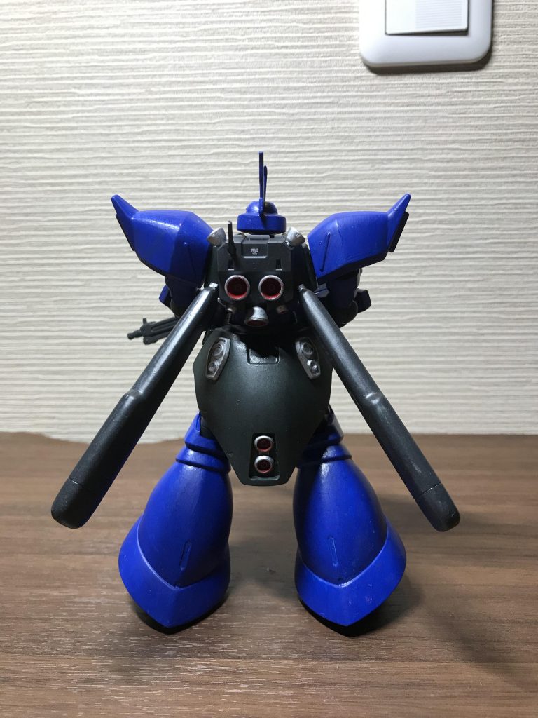 プロペラントタンクカッコいい！
あと、ゲルググJはバーニアがいっぱいあるのもかっこいいですよね！