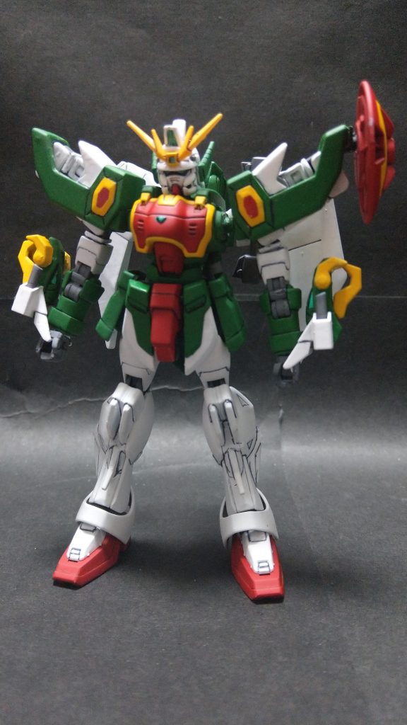 前
ジーエンをベースに頭、肩、膝アーマー、ハングの爪部分を旧キットから移植しています