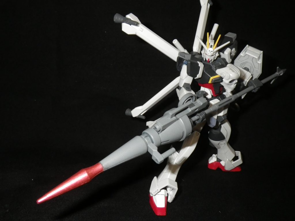 対装甲槍「ロンゴミニアト」
エクスカリバーレーザー対艦刀があるならば・・・ということで制作しました。
槍の先端はPS装甲材という設定にしています。