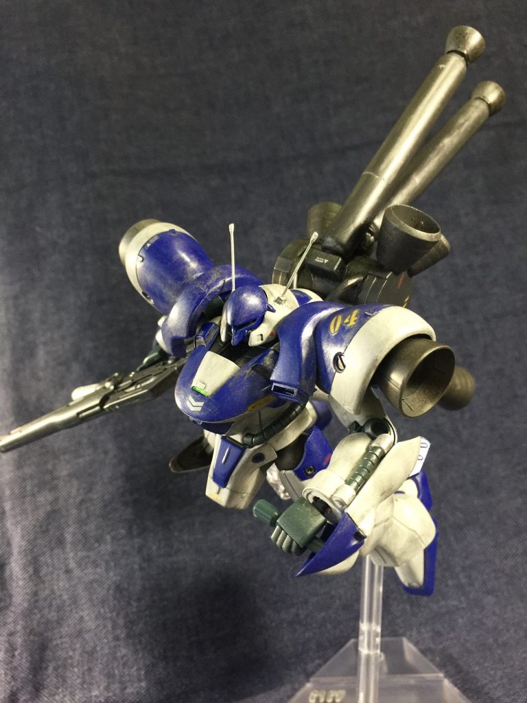 そうした当時のデータをAE社は記録し、ガンダム計画が抹消されたあとでガーベラおよびガーベラ・テトラ製造時に残った・・・いや、残していた資料と照らし合わせ、当時より大きく進んだ技術を以てこれを改良・完成させた。AE社の悪知恵は抜かりなく、抹消されたガンダム計画に関係するデータは、ここにありますと言わんばかりに社内で管理する『ごく基本的な情報網』に何食わぬまま残っていたのである。
 当時試験的に生み出しだされたとはいえ仮にも天下のガンダム。やはり物が物となれば、できるかぎり懐にしまっておきたかったのだろう。
 となると、他の試作機たちのデータや資料類も残っているのだろうか?憶測でも笑えない。