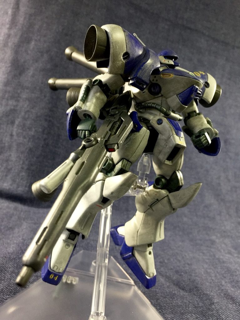 ある人は星を観測している中これを目撃し言った。
「鉄と煤で汚れようとその青は深かった」
 見つかろうと追われようと決して穢れず、新しきが跋扈する時代すらかいくぐって尚