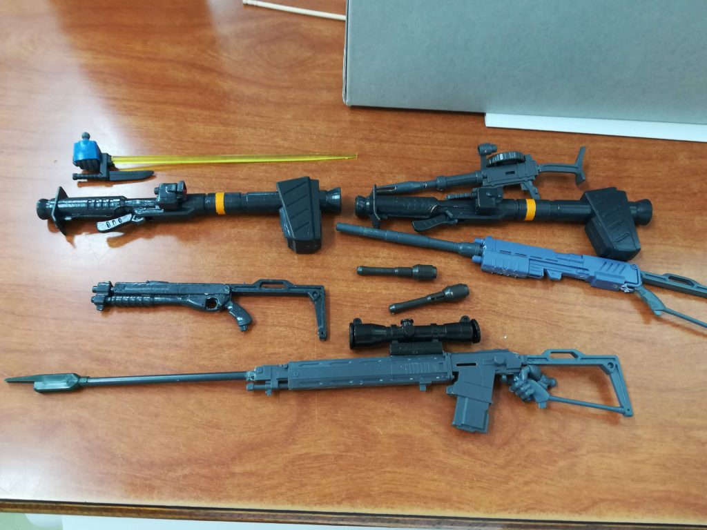 武器はかなり多めに設定してあります

画像が古い為塗装していない物があるのはご愛嬌です…w