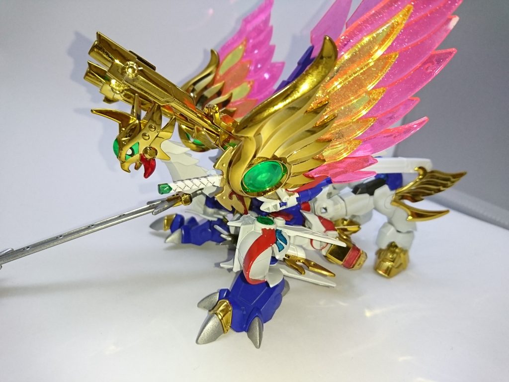 一応フェニックスとフォートレスにも変形出来ますフォートレスは何か四脚でグリフォンみたいなビジュアルに