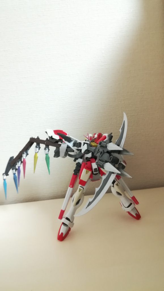 1.「Launcher position」
バスターライフル以上サテライトキャノン未満の火力を出せます
火力は任意である程度変更可能です
また、鎌の回りについてる4つはビットとして機能します