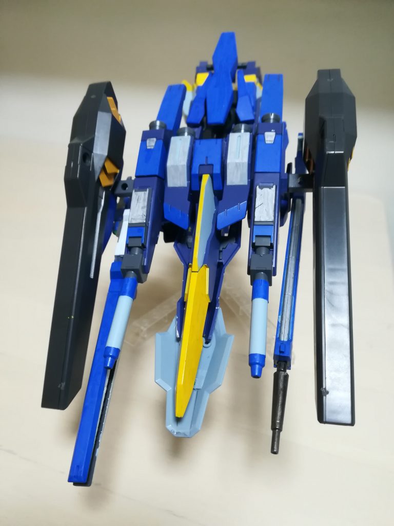 モビルアーマー状態
ハルートにしか見えないです
バインダーに何かウイングをつけようと
したのですが、あまりいいのがなかったのでやめました