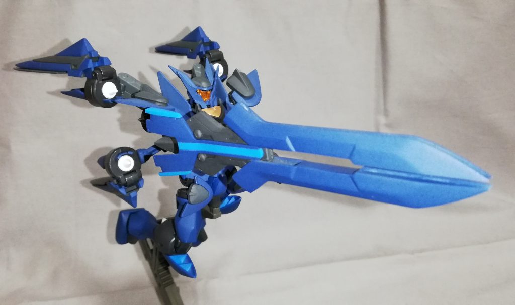 ドレイクバスター発射イメージ。塗装剥げを恐れてしっかりとポーズ決めれてませんが。

今回初めて全体的な塗装を行ったので甘い部分もありますが納得のいく物になったと思います。ご覧いただきありがとうございました。