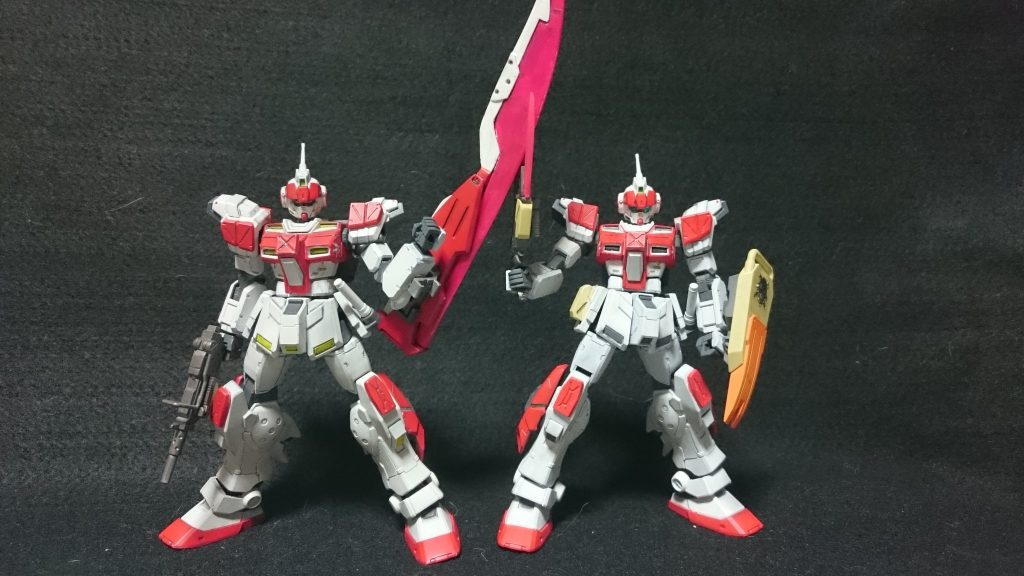 発熱後と発熱前
装備違いで2体並べてみました