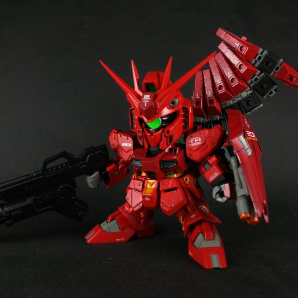 モノアイνガンダム