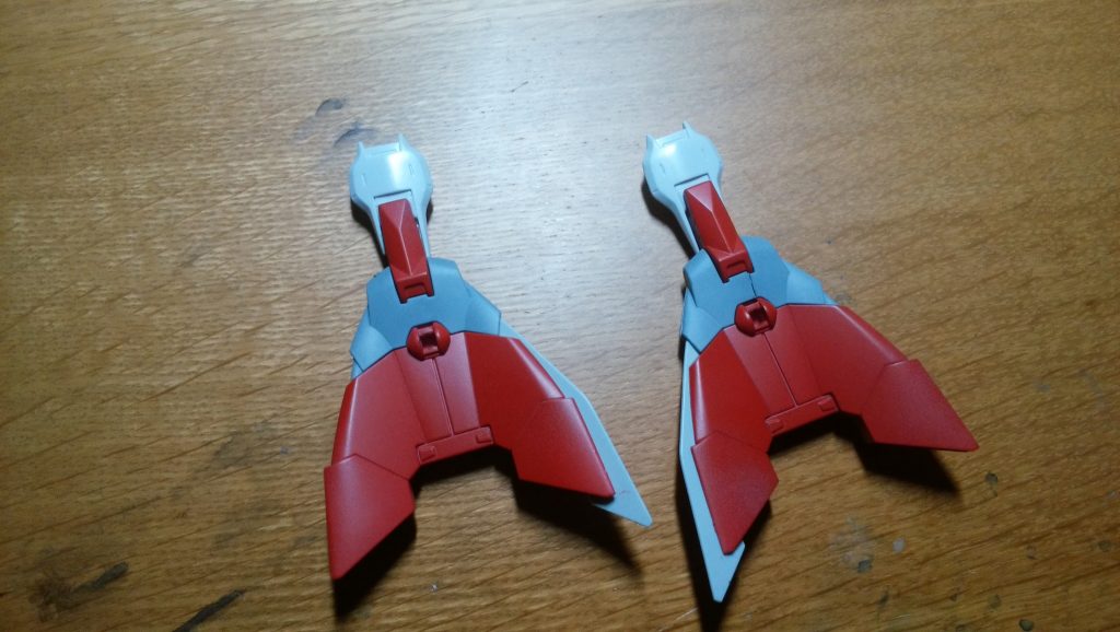 ブースターの加工
ルプスレクスのものにイージスのものをそのまま接着、塗装しています。