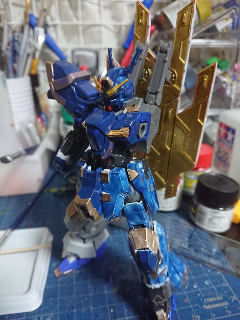 以下制作中画像
カラーリングに迷ってる頃