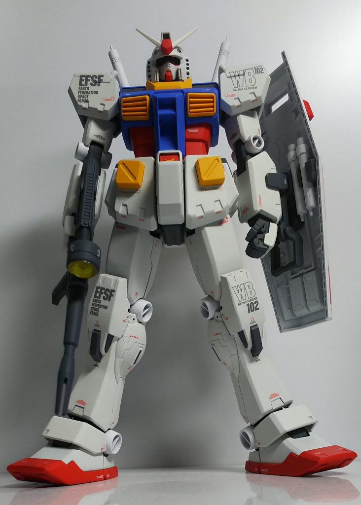 ライフルとサーベルはオリジン版の物を加工してます。ちょっとだけ太く長くなってます。雰囲気でシールドにはハンドルを付けました