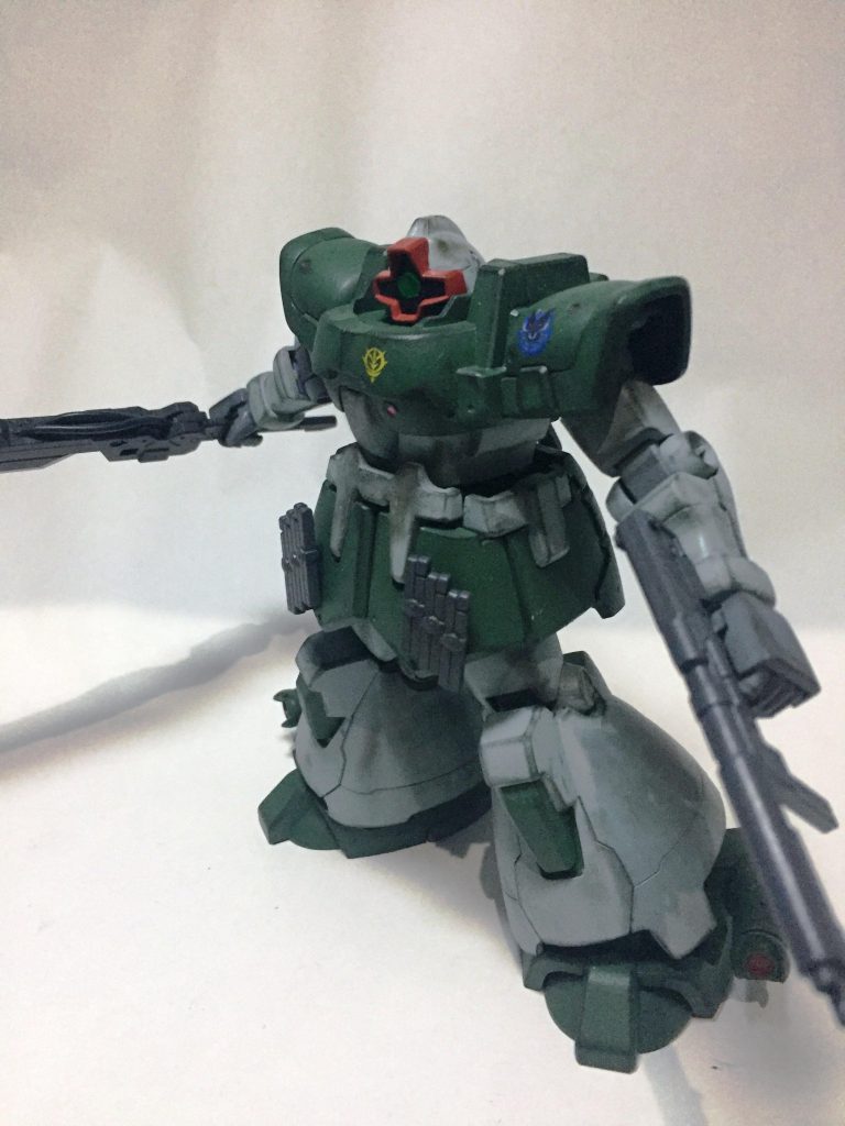 デモリッションナイフはヒート切ってても質量でカチ割れる
でも展開すると折れる事が怖いので基本折りたたんだ斧モード