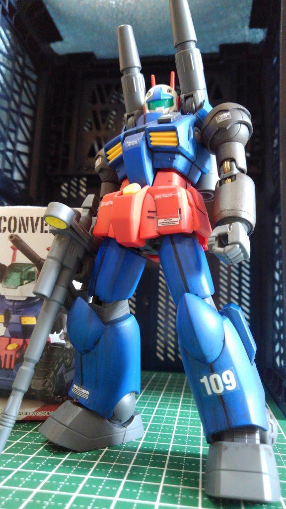 ガンダムマーカーで塗ったのでムラムラになっちゃいました
