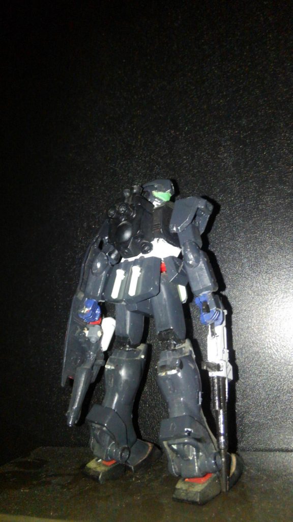 ライフルは陸ガンから奪ってるから20年までは経ってない筈(・・;)