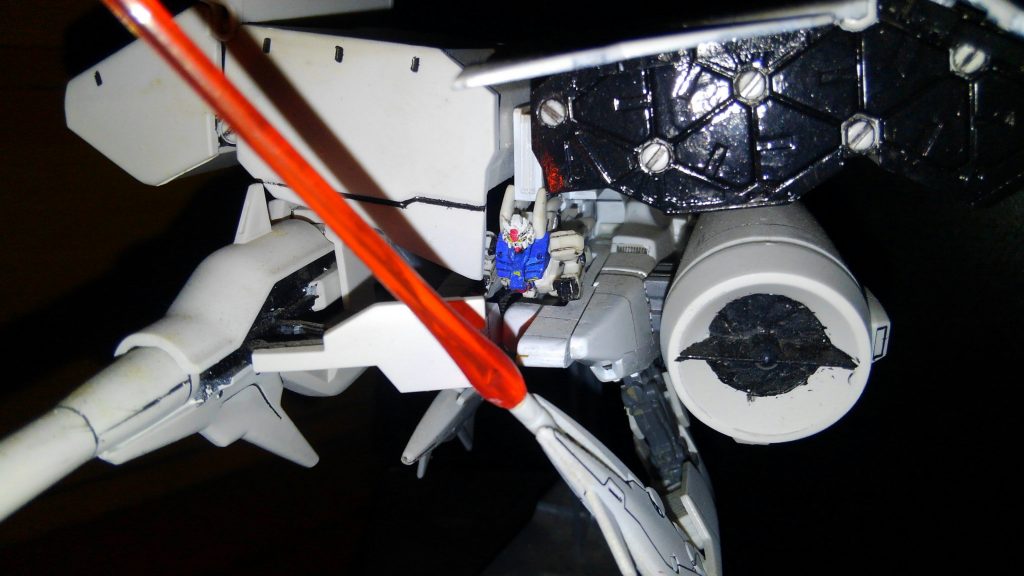 せめてコンテナ内部はグレーで塗れよ当時の自分ぇ・・・( ´△`)