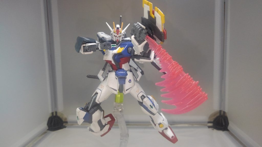 ビームダガーとの組み合わせは近距離で威力を発揮する。