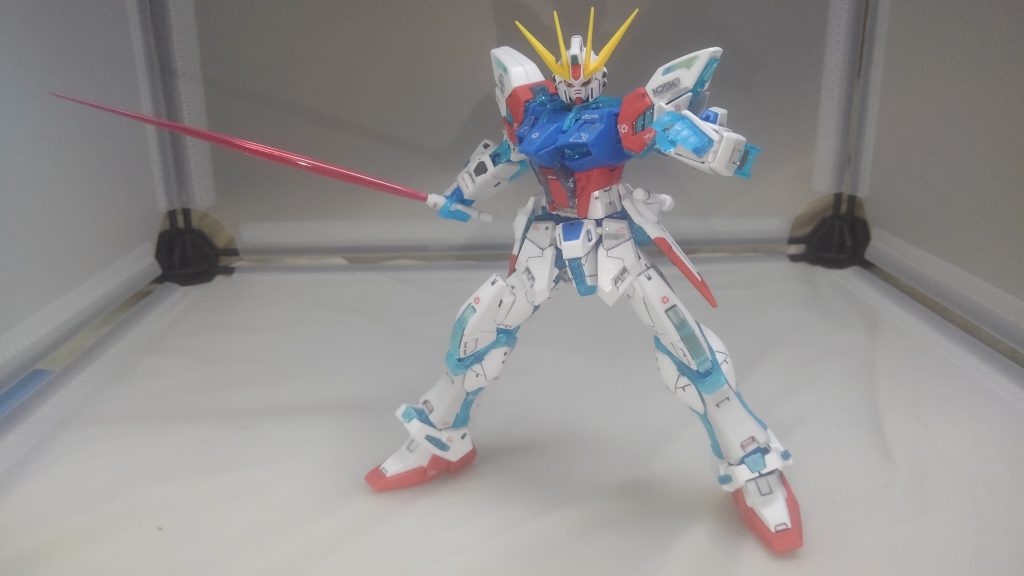 ビルドストライクでのビームサーベルは2話のイメージが強いです。