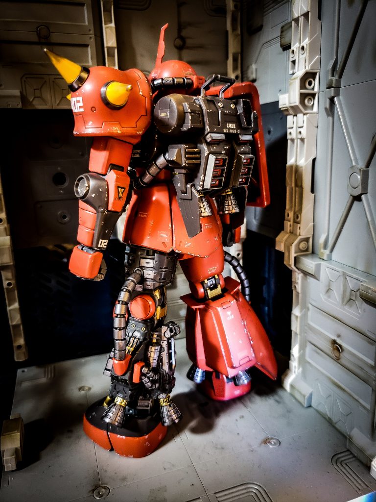 装甲で隠れてしまうので、今回は片足は装甲外してます。