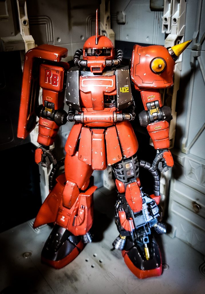 フレームの一部塗装と、他は形成色を活かして艶消しクリア&ウェザリングでの汚し、シルバー使って塗装の剥げを表現。　