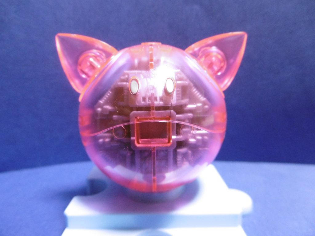 １１月３日に出たばかりの「モモハロクリアカラー」
ピンクのスケスケでＨ（Ｈｏｒｒｏｒ）なボディ。
発売前サンプルを見た時から凄いインパクトでしたが、実物を手に取ると本当に凄いですねこの子。先発ハロに比べて透明度が高く、内部までハッキリと見えちゃいます。

と、ここまでは普通のクリアカラーなハロ。実はこの子たち、