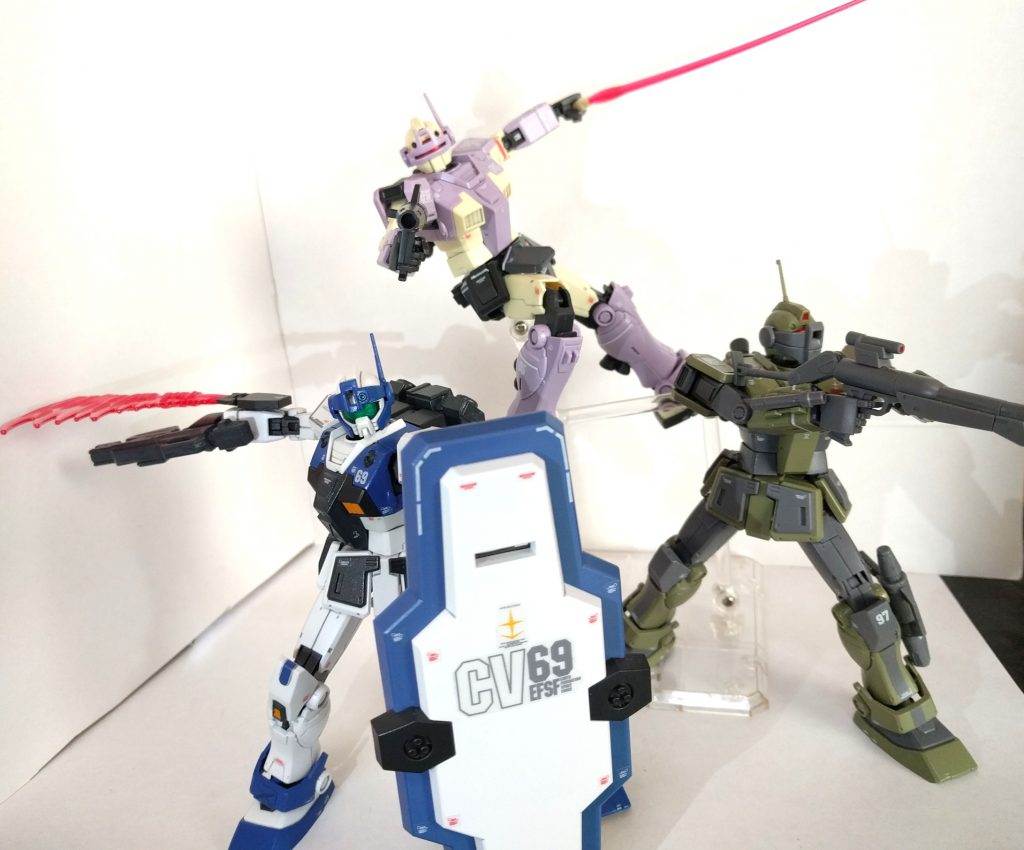 「ジ・オリジン版RGMシリーズ集結! 残すはジム・キャノン空間突撃仕様のみ!」
以上、ジム インターセプト・カスタムでした
これまでの物と比べると武装がシンプルで少し物足りない感がありましたが、それでも従来機と変わらず劣らないカッコ良さがあってとても満足出来る良いキットだと思いました