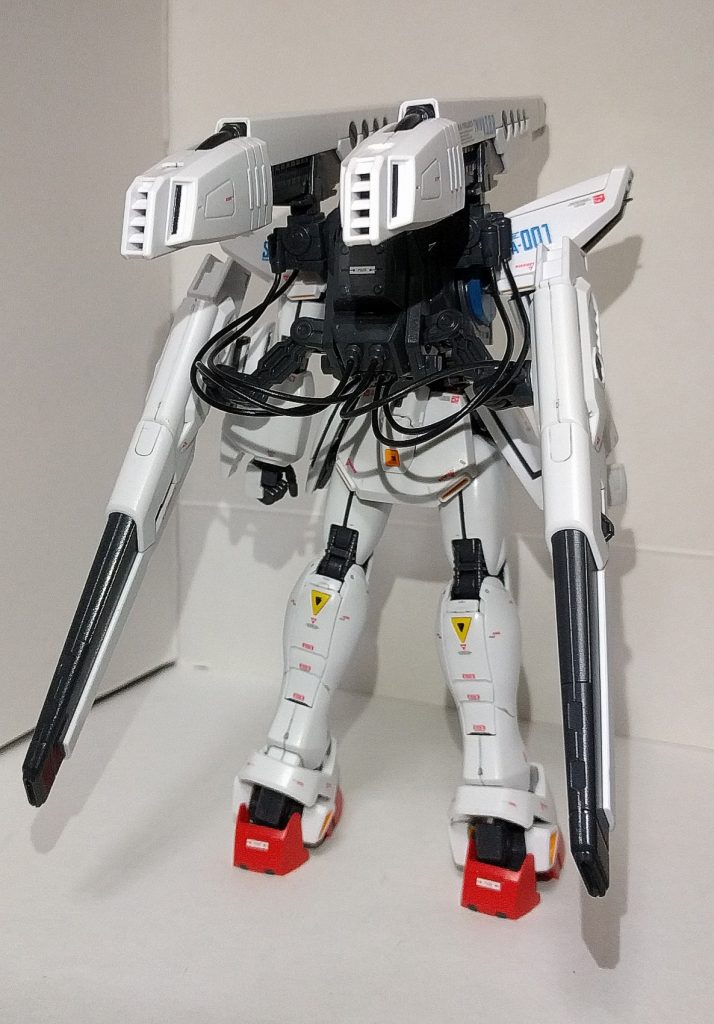 基本的にはF91ver2.0と変わらない作りです、バックパックが新規の専用の物に換装されています