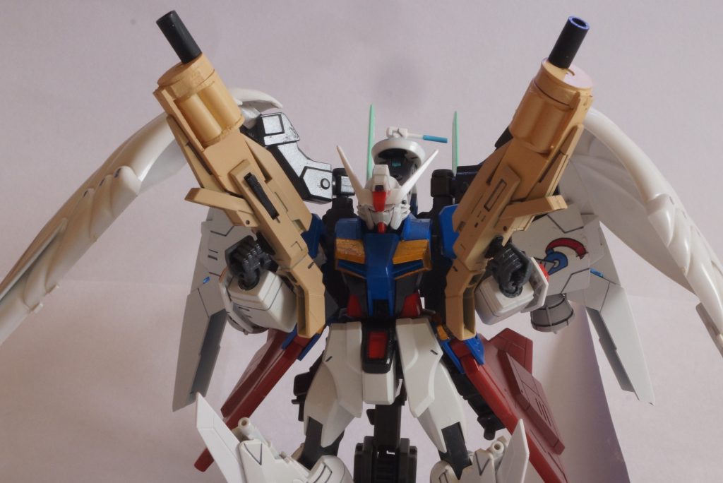 NGNグレネードランチャーです。24thセンチュリーウェポンズのGNロングライフル基部を使って、回転式弾倉の部分をスクラッチしました。初めてのスクラッチだったので、いろいろと反省点があります...。