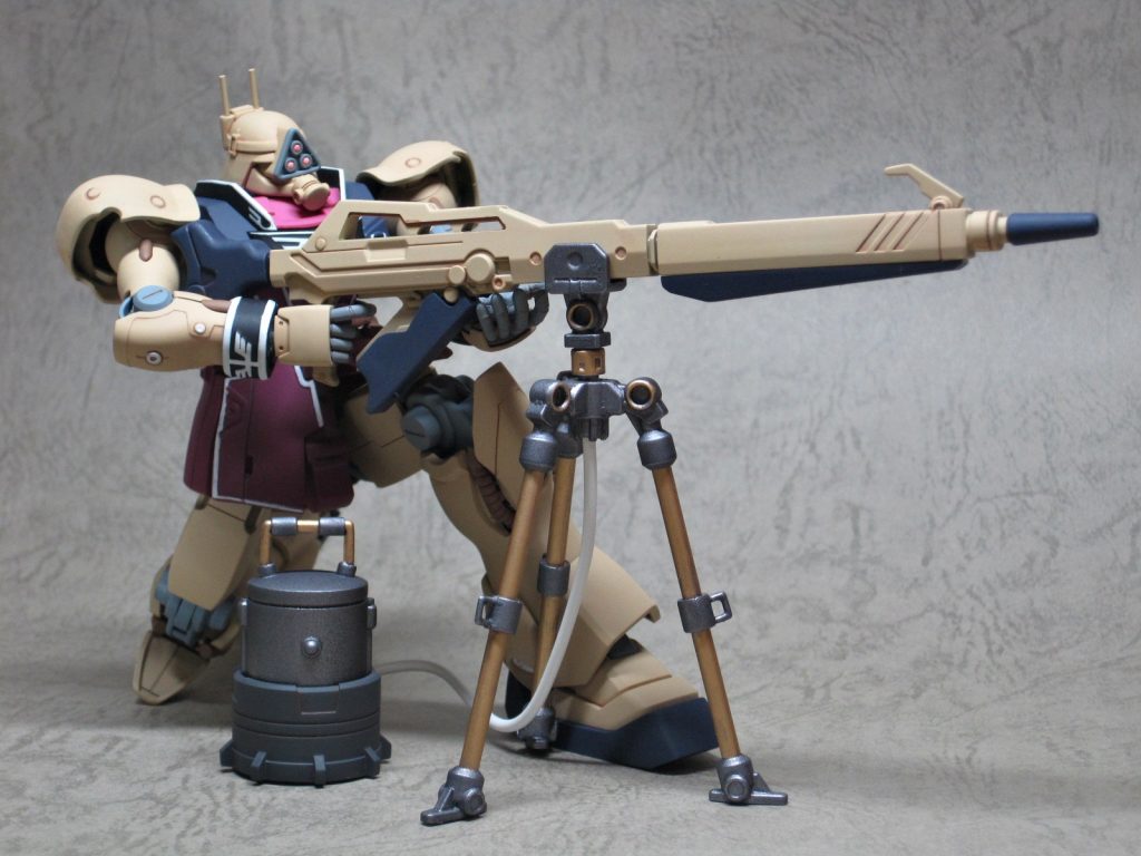 サザビー用ライフルということで出力を考慮してサブジェネレーター?的なオプションを製作。