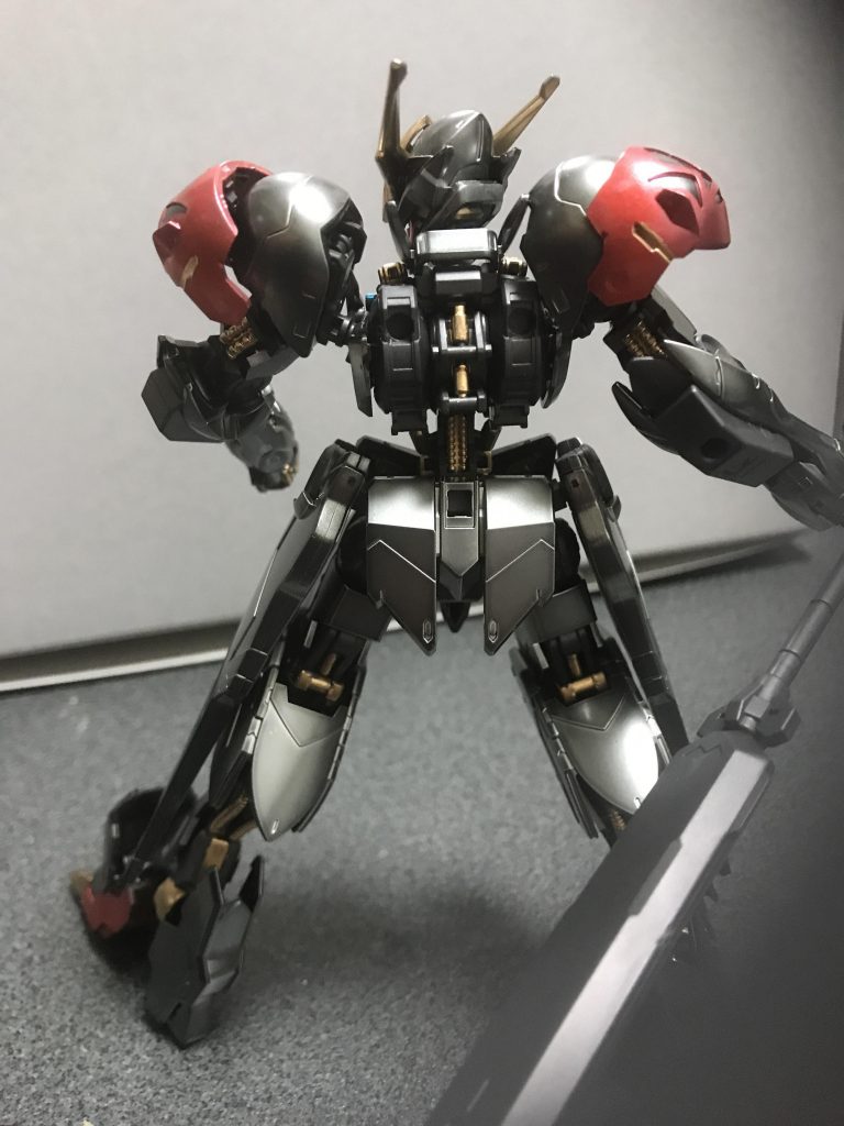 バックパック取ると中にも…