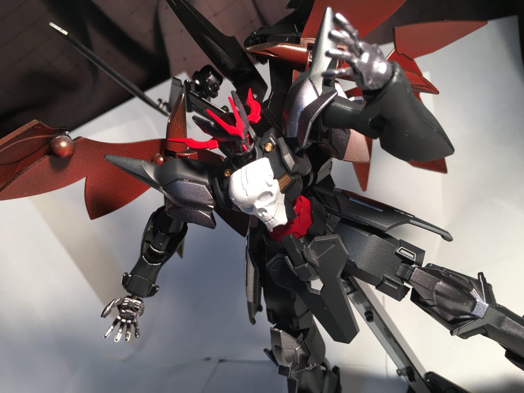 ガンダムアストレイ・ブラッドネーム–3枚目/制作者：シュン