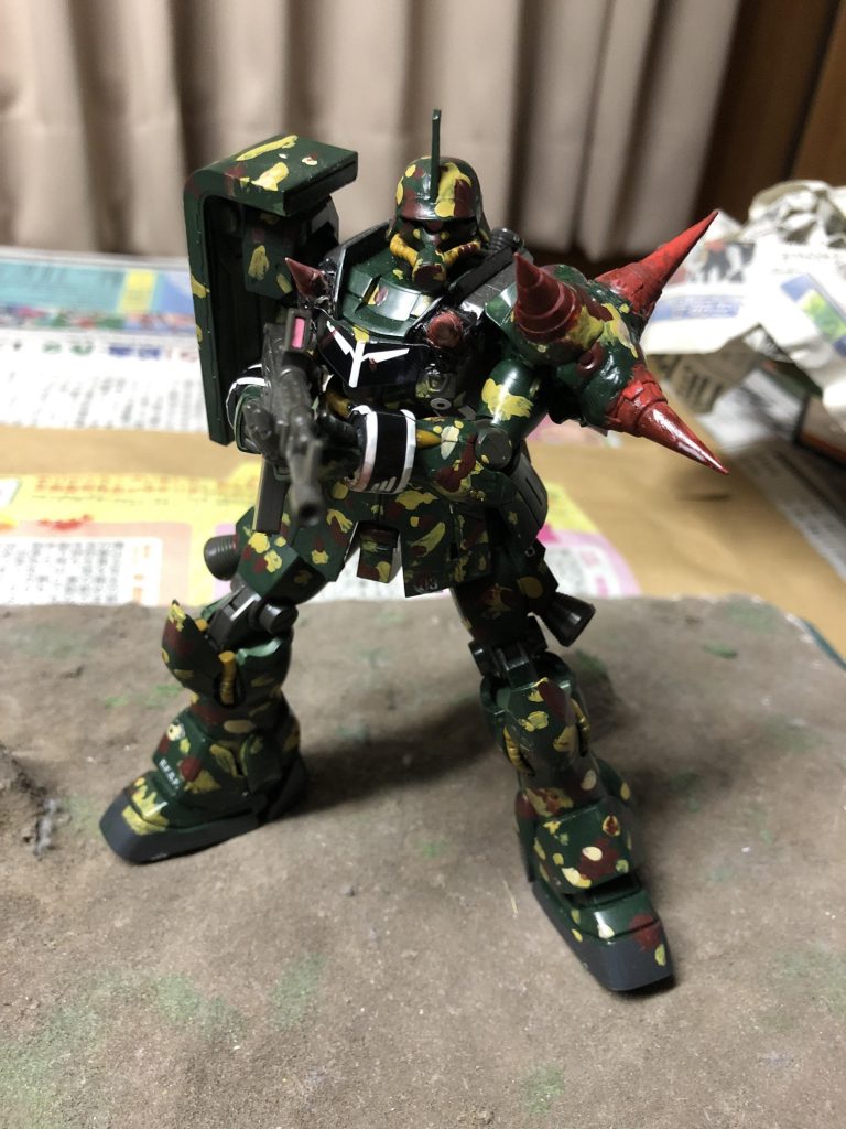 ギラ「貴様…どうやってその機体を!!」
