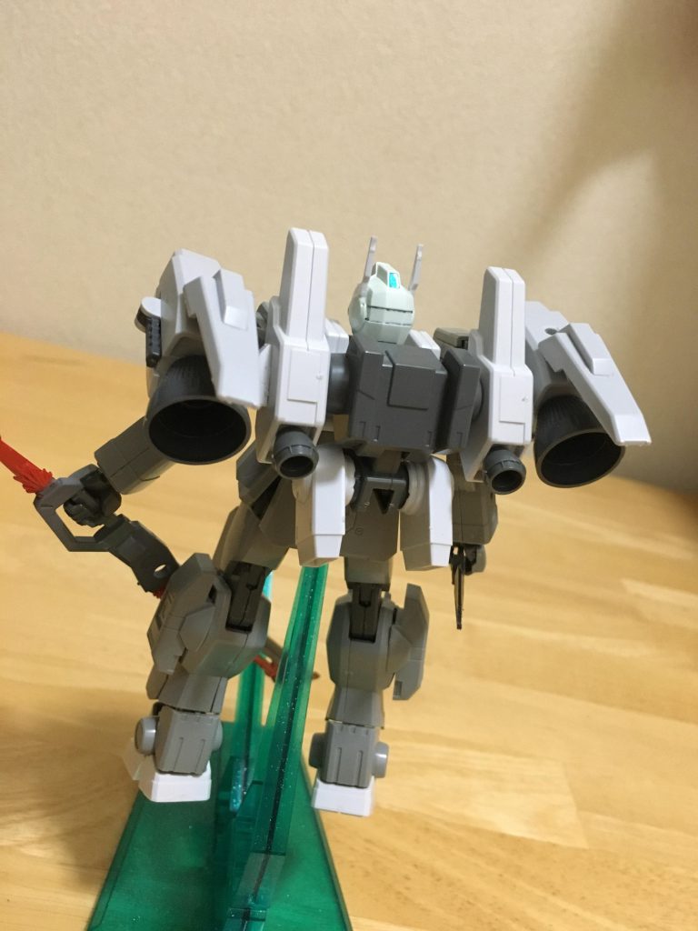 後ろから見たこのスラスターだらけの背中がお気に入りです！