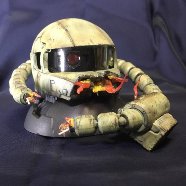 鼻をもがれたザクヘッド⭐︎